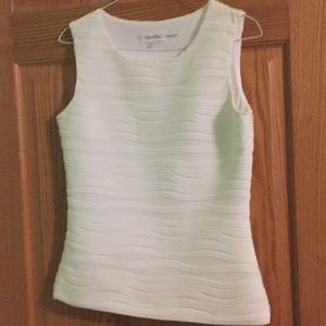 Women’s Calvin Klein XS White Top (G102)